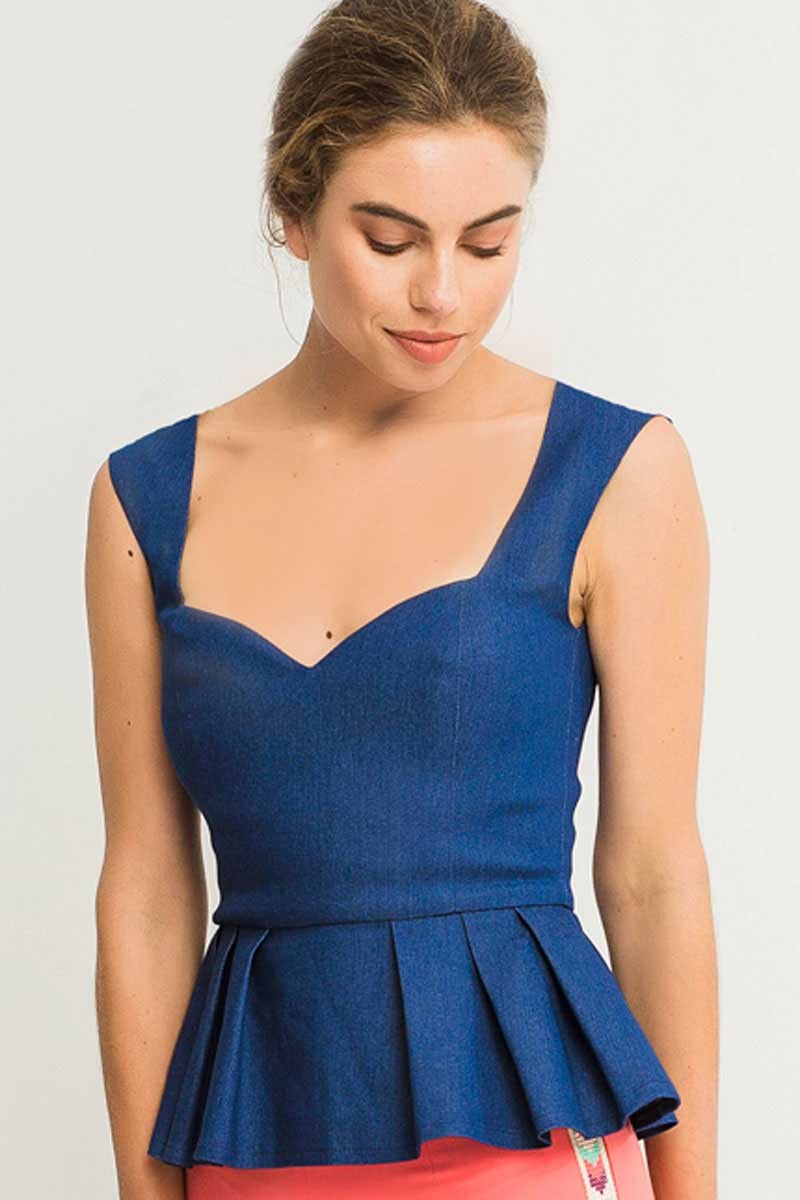 Top vaquero de fiesta escote corazon peplum para boda de verano fiesta informal outfit casual