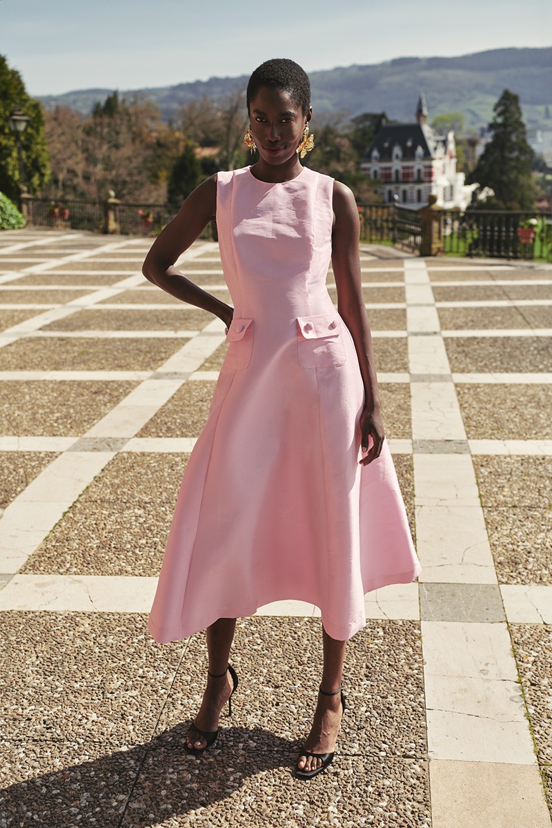 comprar online vestido de invitada rosa con escote a la caja para boda de día, mamá de comunión o bautizo.
